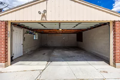 2089 E Crystal Ave, Salt Lake City, UT 84109 - Photo 23