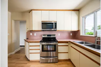 2089 E Crystal Ave, Salt Lake City, UT 84109 - Photo 11