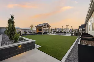 1023 S Candlelight Dr, Saratoga Springs, UT 84045 - Photo 53