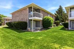 370 W 4900 S, Washington Terrace, UT 84405 - Photo 15