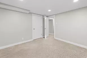 2039 E Kensington Ave, Salt Lake City, UT 84108 - Photo 33