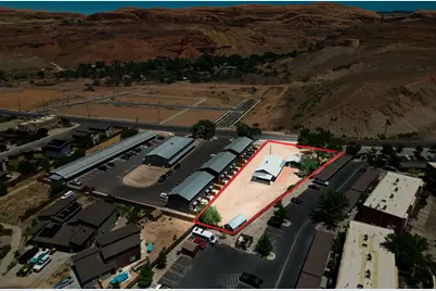 990 S Millcreek Dr, Moab, UT 84532 - Photo 3
