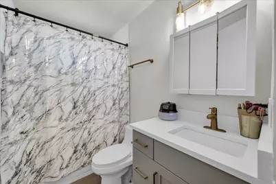 170 W Warm Springs Cir, Washington, UT 84780 - Photo 15