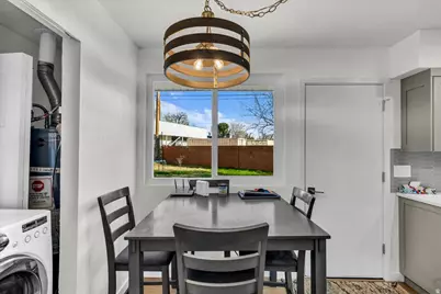 170 W Warm Springs Cir, Washington, UT 84780 - Photo 7