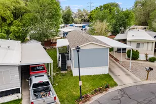 881 W Mt Nebo Dr, Taylorsville, UT 84123 - Photo 23