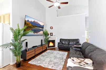 4621 S Wedgewood Dr W, Roy, UT 84067 - Photo 5