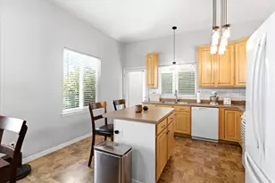 4621 S Wedgewood Dr W, Roy, UT 84067 - Photo 7