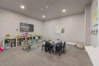 1812 W Parkview Dr S, Syracuse, UT 84075 - Photo 45