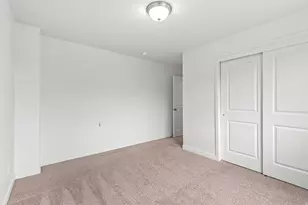 1812 W Parkview Dr S, Syracuse, UT 84075 - Photo 31