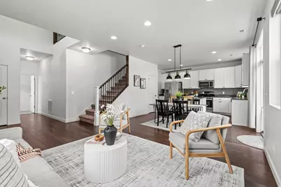 1812 W Parkview Dr S, Syracuse, UT 84075 - Photo 9