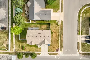 2061 E 7550 S, South Weber, UT 84405 - Photo 25