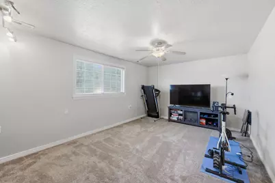 2061 E 7550 S, South Weber, UT 84405 - Photo 17