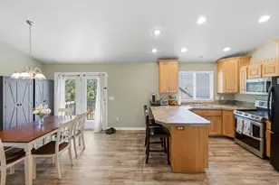 2061 E 7550 S, South Weber, UT 84405 - Photo 5