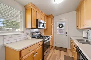 3253 S Maple Way, West Valley, UT 84119 - Photo 7