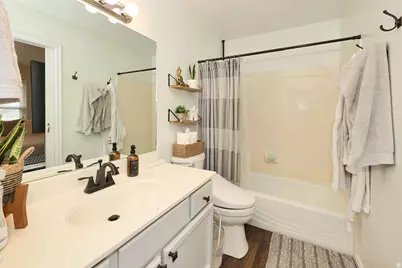 128 N 85 E, Orem, UT 84057 - Photo 15