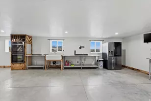 16418 N Beaver Dam Dr, Collinston, UT 84306 - Photo 7