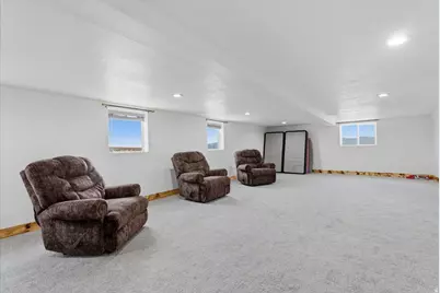 16418 N Beaver Dam Dr, Collinston, UT 84306 - Photo 17