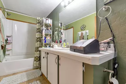 8808 S Cambridge Cir W, Sandy, UT 84070 - Photo 13