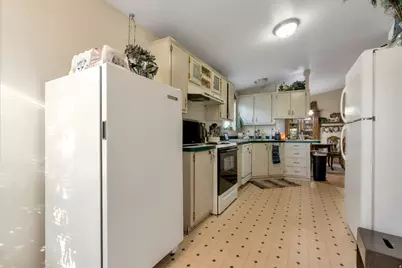8808 S Cambridge Cir W, Sandy, UT 84070 - Photo 7