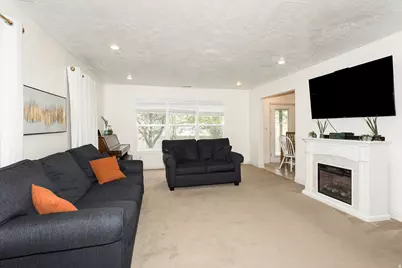 7797 N Windhover Rd, Eagle Mountain, UT 84005 - Photo 5