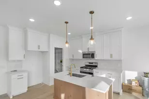 195 E 580 N, Providence, UT 84332 - Photo 7