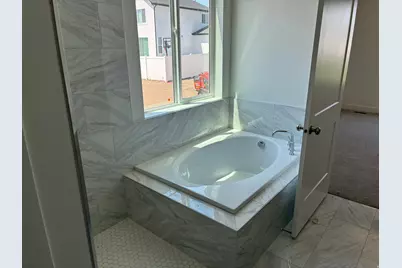 195 E 580 N, Providence, UT 84332 - Photo 7