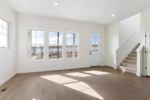 7042 W Terraine Rd, West Jordan, UT 84081 - Photo 11