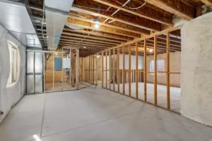 7042 W Terraine Rd, West Jordan, UT 84081 - Photo 25