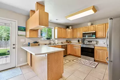 827 W 2730 S, Nibley, UT 84321 - Photo 5