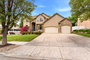 1602 Harvey Rd, Fruit Heights, UT 84037 - Photo 1