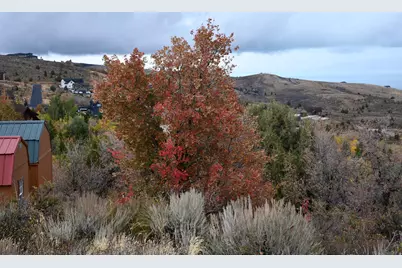 1136 Lakeview Dr, Garden City, UT 84028 - Photo 5