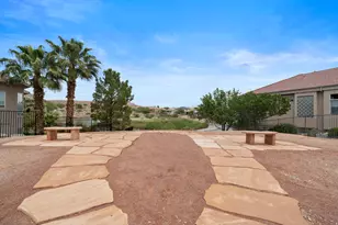 2476 Canyon Ridge Dr, Saint George, UT 84770 - Photo 1