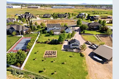 1776 Heritage Ranch Dr, Farr West, UT 84404 - Photo 57