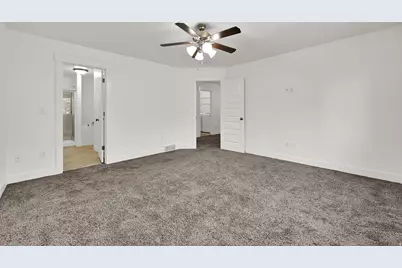 8947 S Heights Dr E, Sandy, UT 84094 - Photo 9