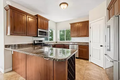 2568 S Palomino Dr W, Saratoga Springs, UT 84045 - Photo 11