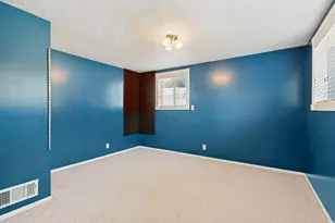 5440 S Dunbarton Dr E, Murray, UT 84117 - Photo 19