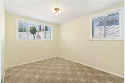 5440 S Dunbarton Dr E, Murray, UT 84117 - Photo 17