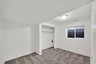 951 E South Fork Cir S, Sandy, UT 84094 - Photo 13