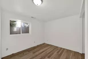 951 E South Circle, Sandy, UT 84094 - Photo 13