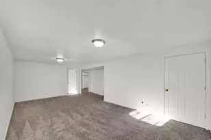 951 E South Fork Cir S, Sandy, UT 84094 - Photo 15