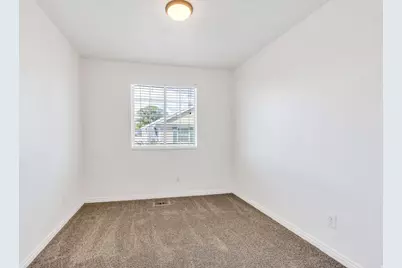 430 N 470 W #21, Lehi, UT 84043 - Photo 13