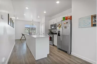1087 E Waterway Ln, Saratoga Springs, UT 84045 - Photo 17