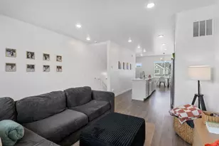 1087 E Waterway Ln, Saratoga Springs, UT 84045 - Photo 9