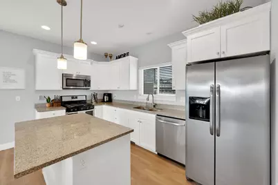 67 S Walker Pl, North Salt Lake, UT 84054 - Photo 3
