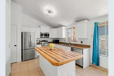 3689 S Lasso Loop Cir, Magna, UT 84044 - Photo 7