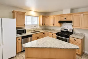 390 N 300 E, Santaquin, UT 84655 - Photo 3