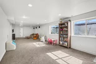 242 N 3600 W, Layton, UT 84041 - Photo 23