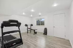 242 N 3600 W, Layton, UT 84041 - Photo 27