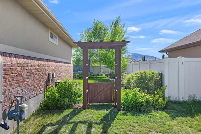 242 N 3600 W, Layton, UT 84041 - Photo 35