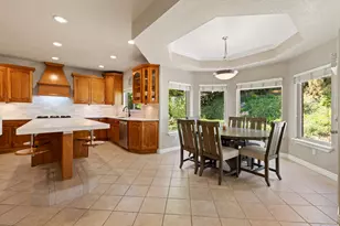 11486 S Markridge Cir W, South Jordan, UT 84095 - Photo 9